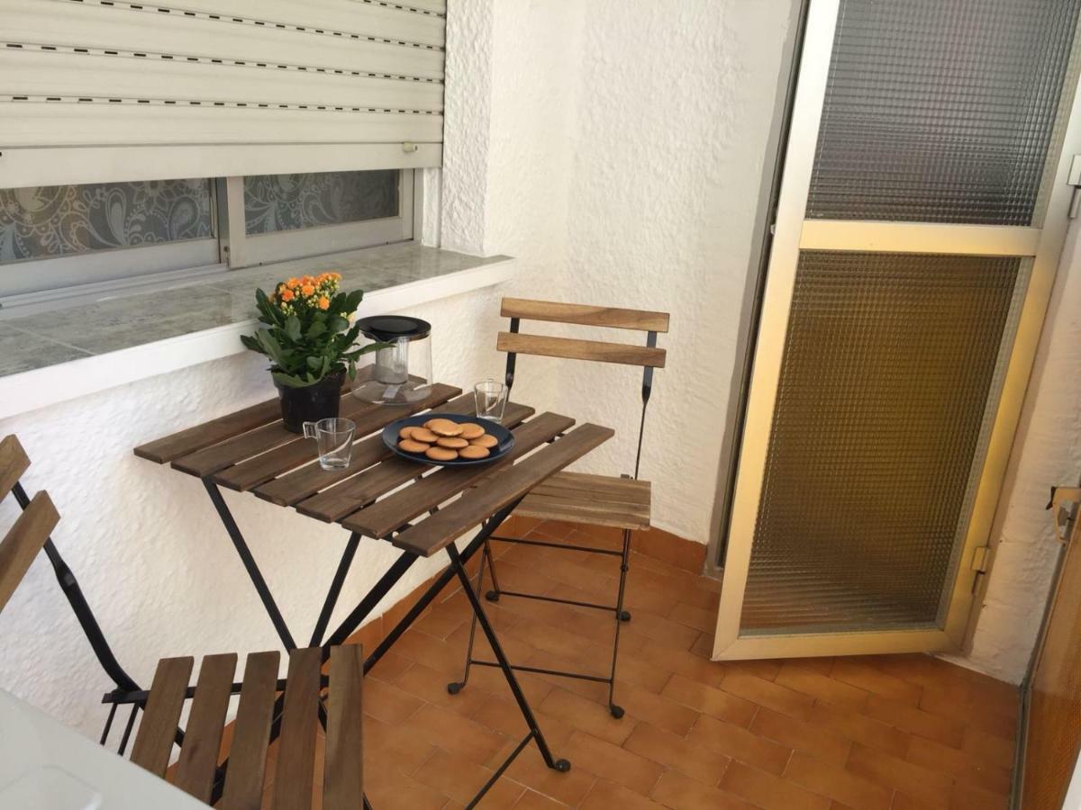 Apartamento Angelinma Apartment Malaga Exterior photo